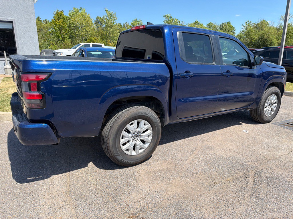2023 Nissan Frontier Image 4