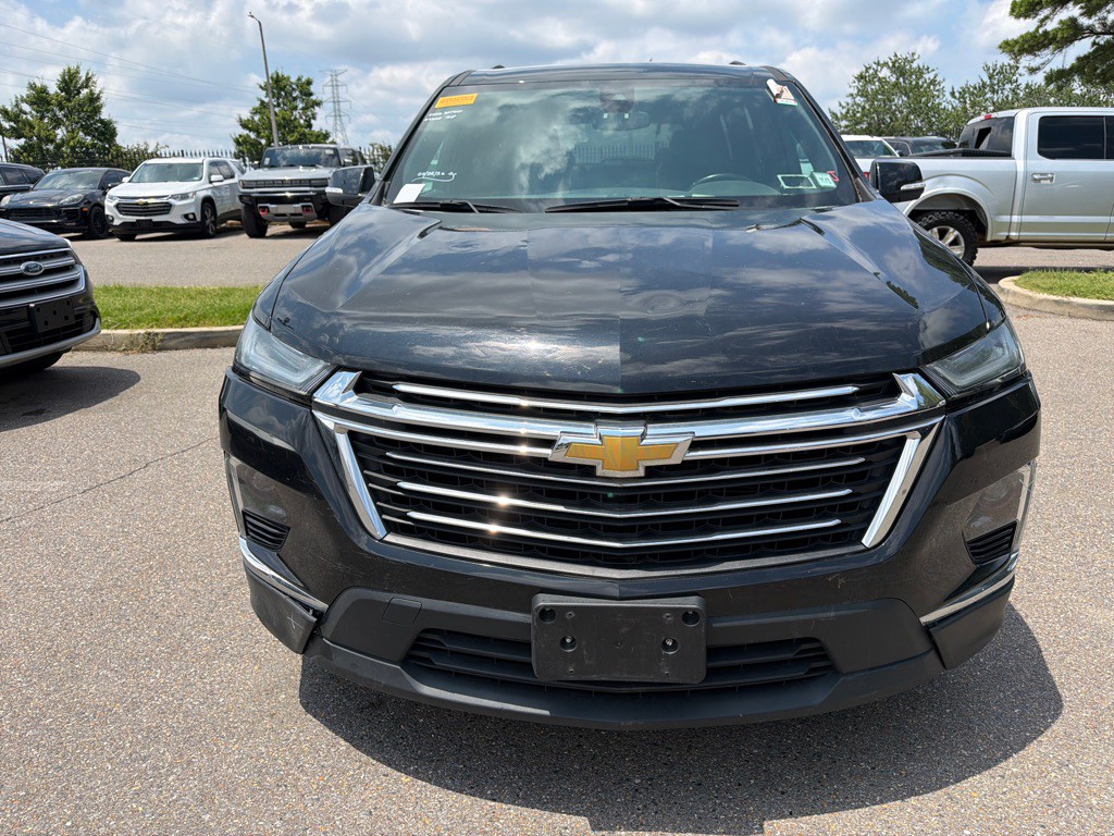 2023 Chevrolet Traverse Image 2