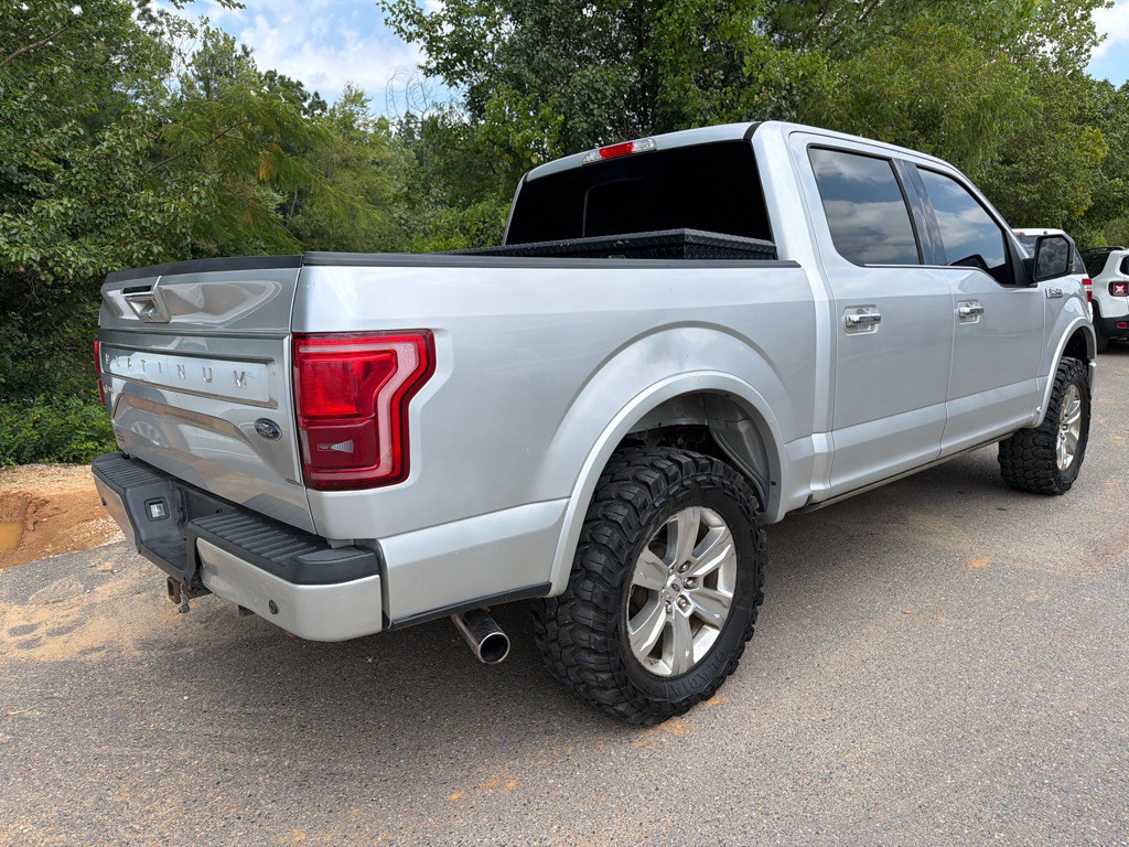 2015 Ford F-150 Image 4