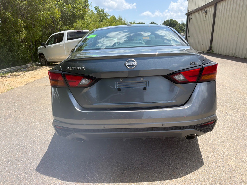 2023 Nissan Altima Image 5