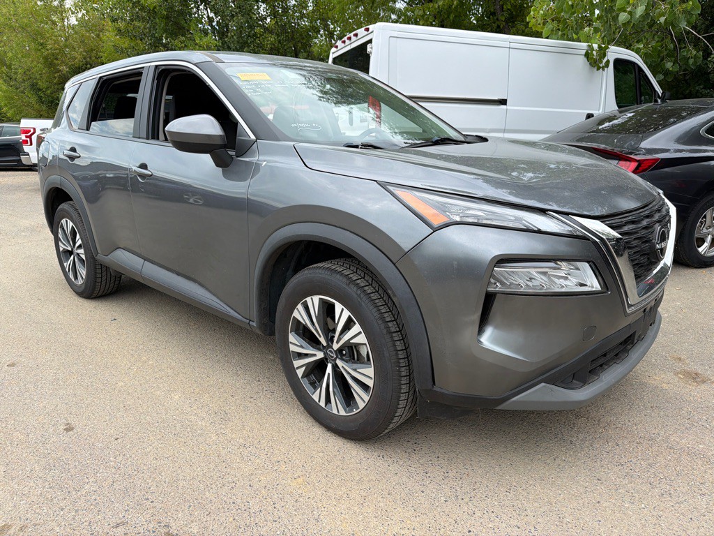 2023 Nissan Rogue Image 3