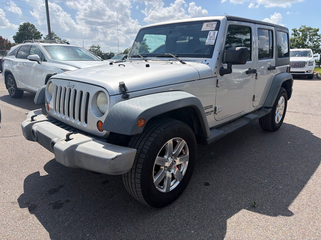 2011 Jeep Wrangler Unlimited Image 1