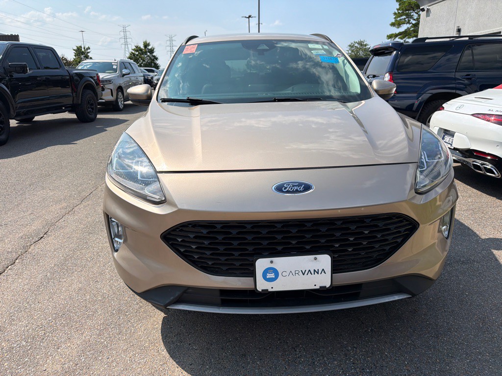 2021 Ford Escape Image 2