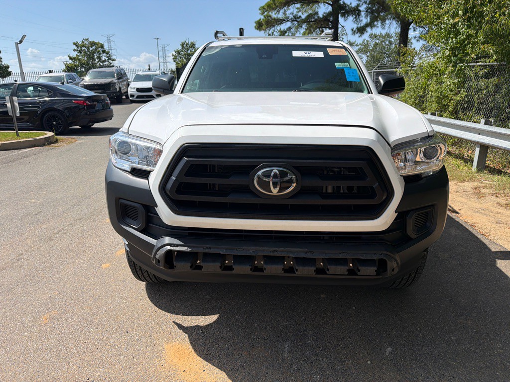 2022 Toyota Tacoma Image 2