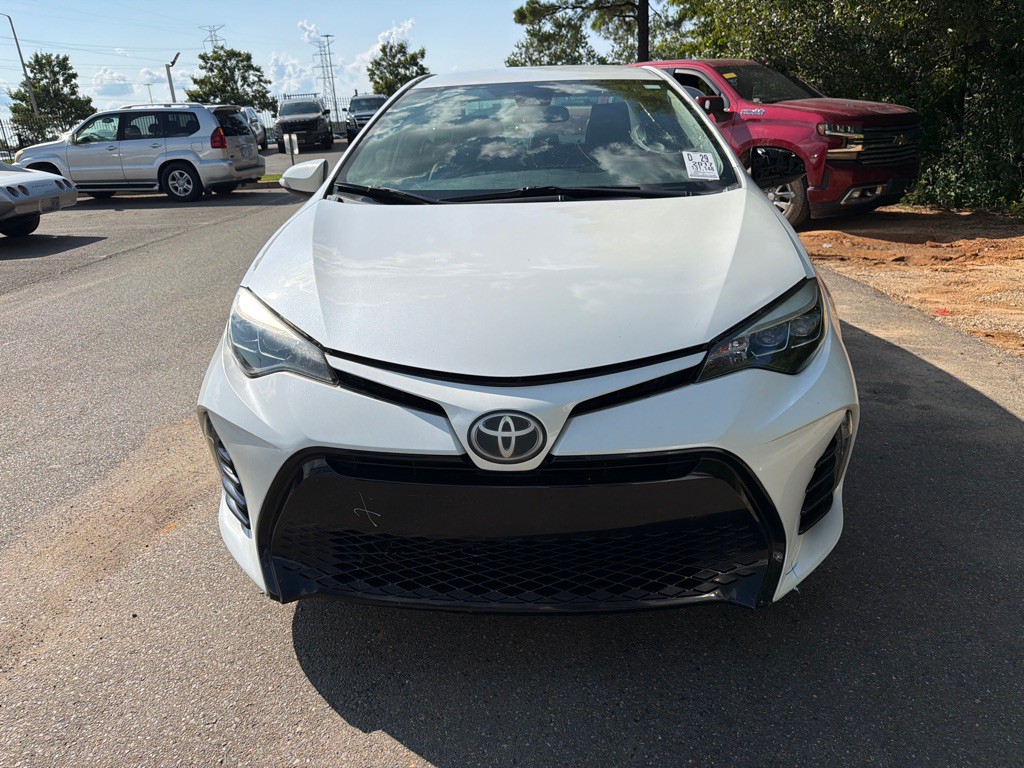 2017 Toyota Corolla Image 2