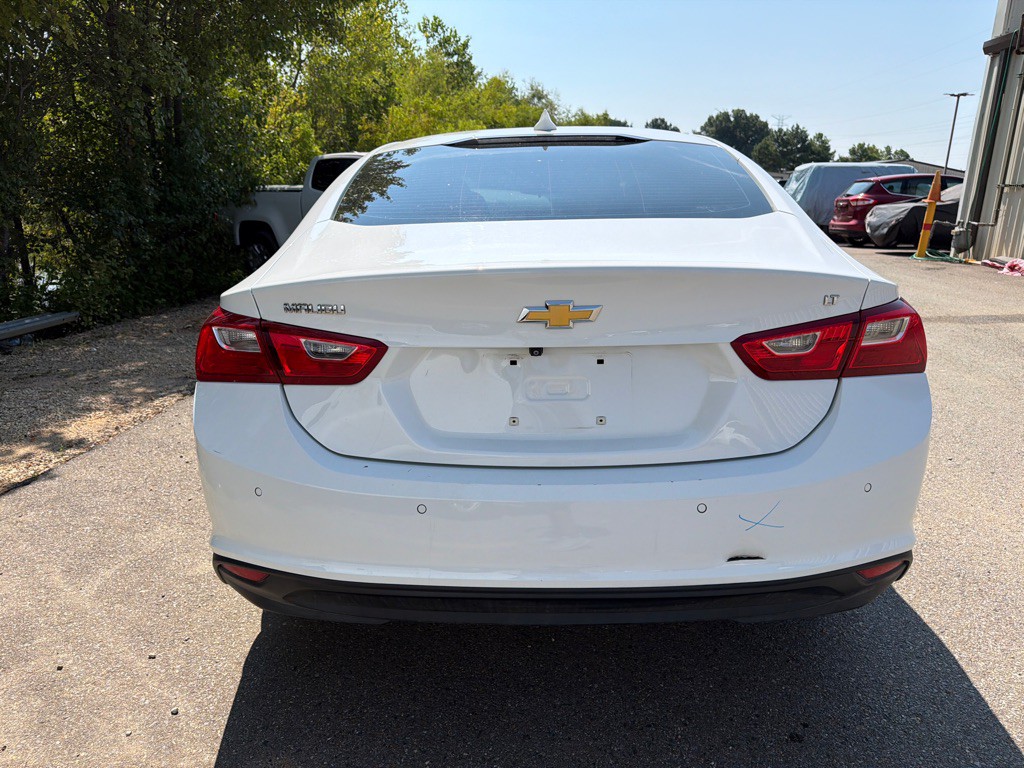 2023 Chevrolet Malibu Image 5