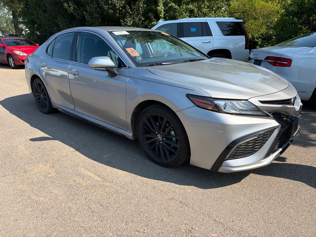 2022 Toyota Camry Image 3