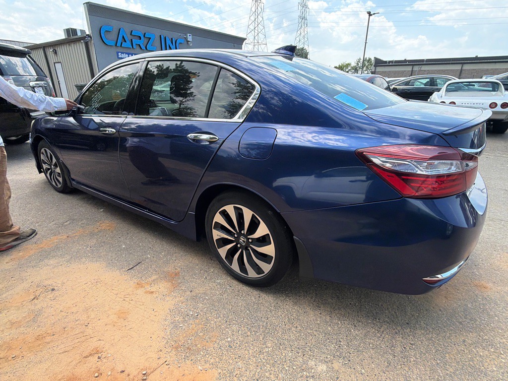2017 Honda Accord Image 6