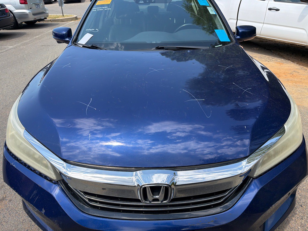2017 Honda Accord Image 11