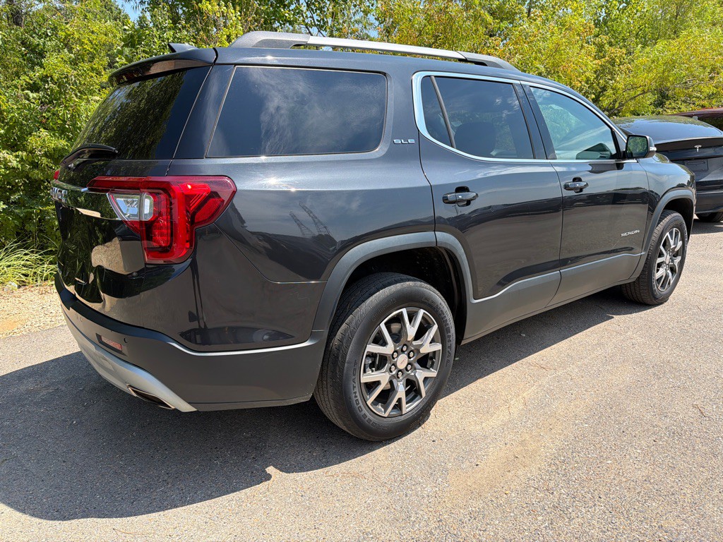 2020 GMC Acadia Image 4