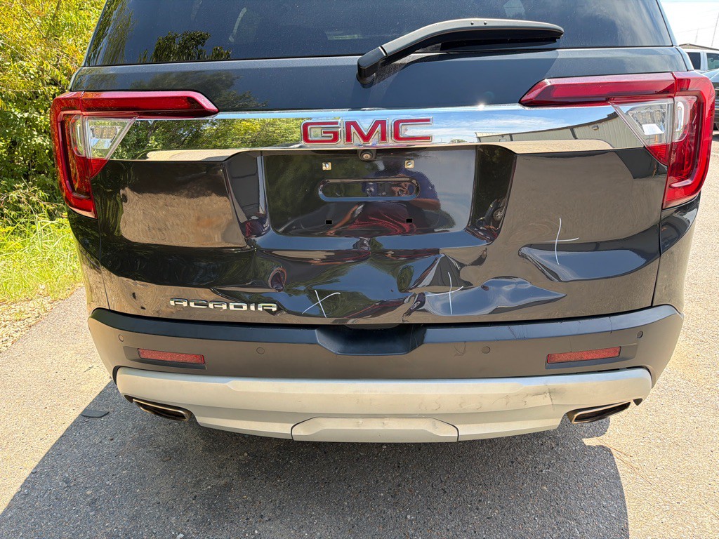 2020 GMC Acadia Image 8