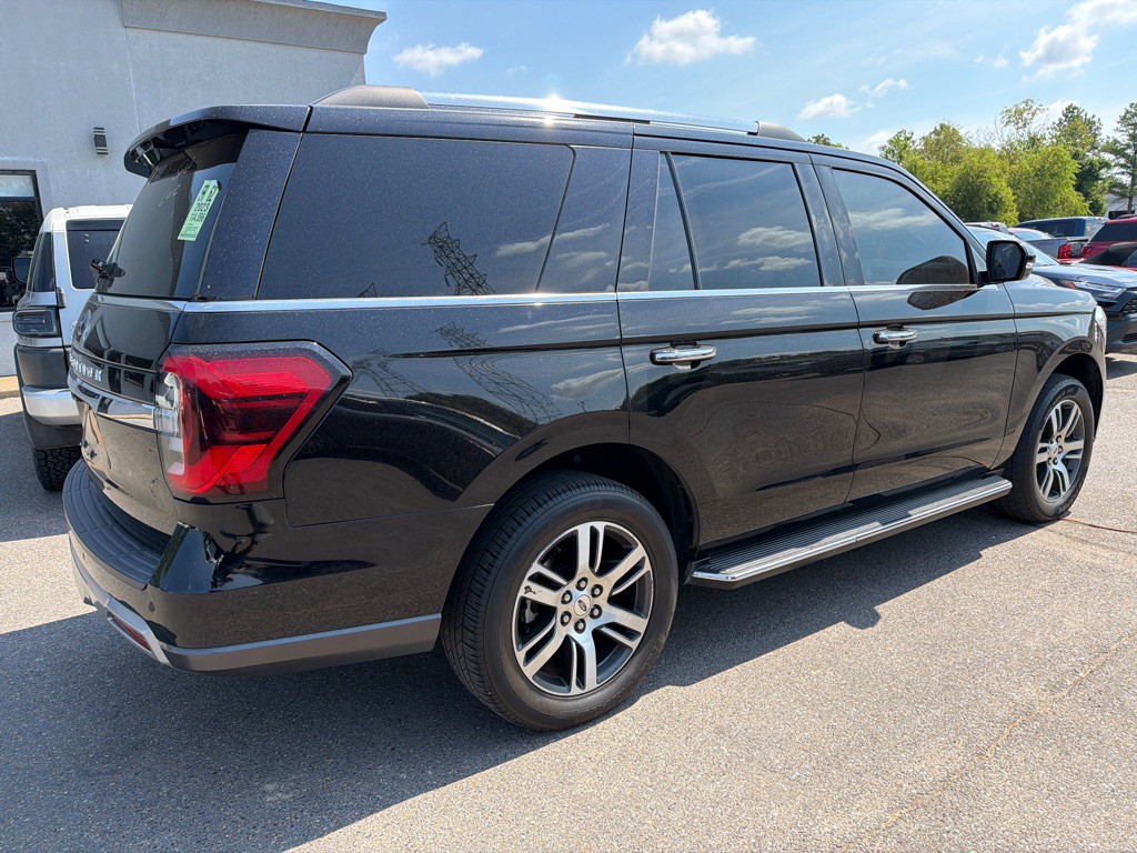 2023 Ford Expedition Image 4