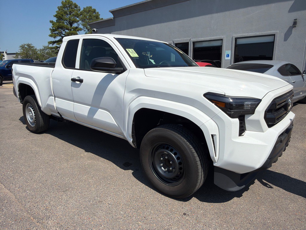 2025 Toyota Tacoma Image 3
