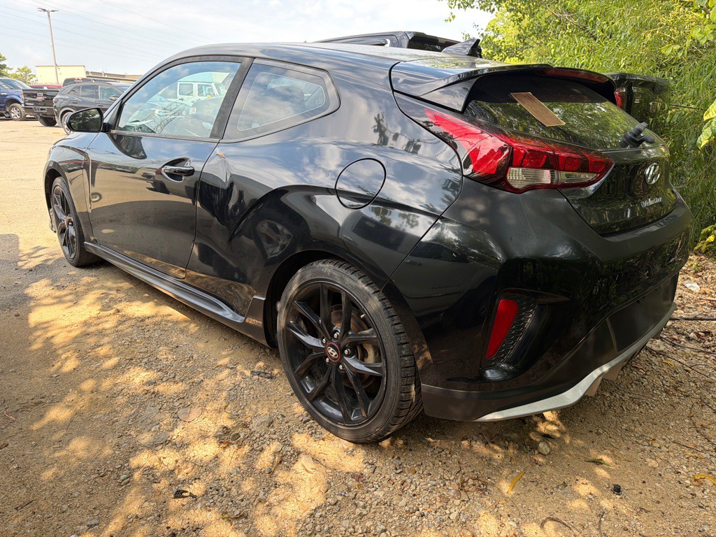 2019 Hyundai Veloster Image 6