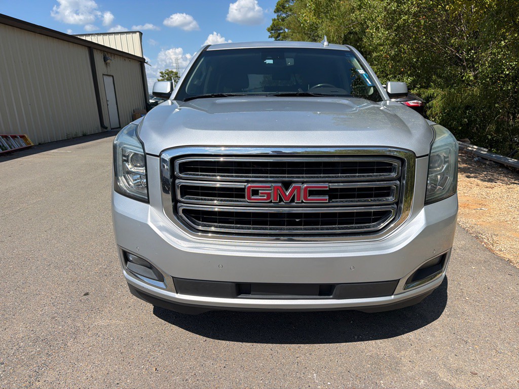 2019 GMC Yukon Image 2