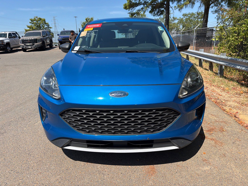 2020 Ford Escape Image 2