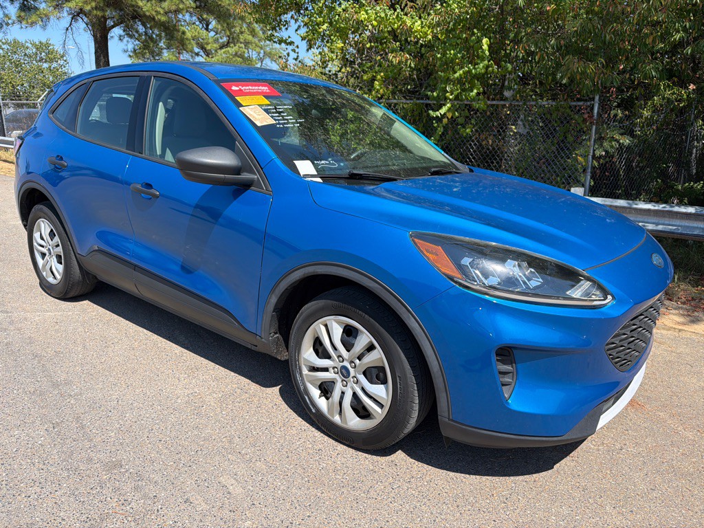 2020 Ford Escape Image 3