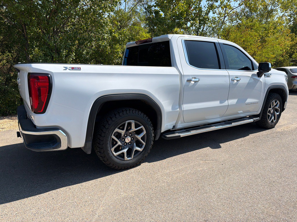 2023 GMC Sierra Image 4