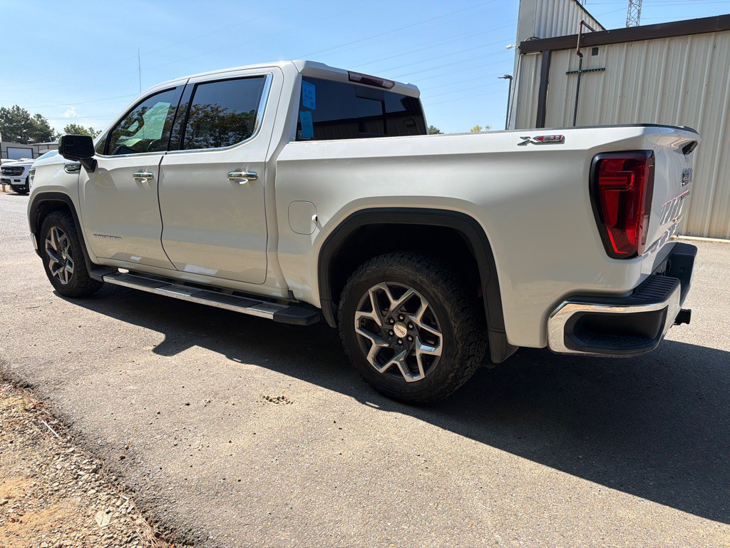 2023 GMC Sierra Image 6