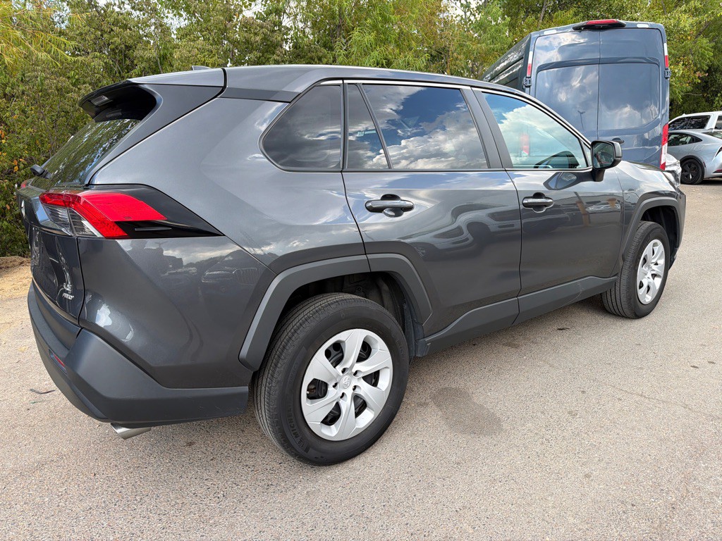2025 Toyota Rav4 Image 4