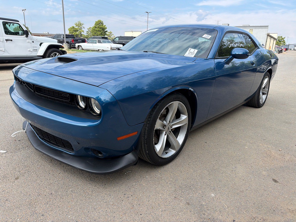 2022 Dodge Challenger Image 1