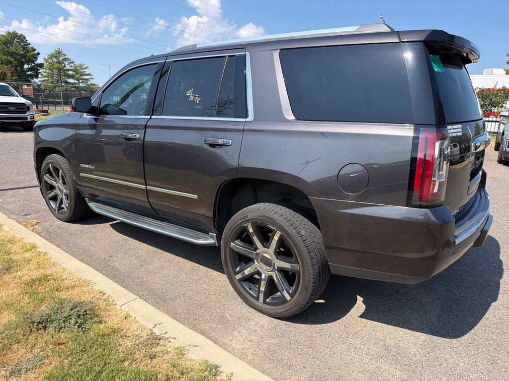 2017 GMC Yukon Image 6