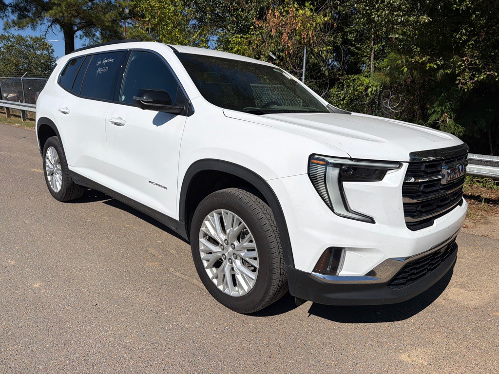 2026 GMC Acadia Image 3