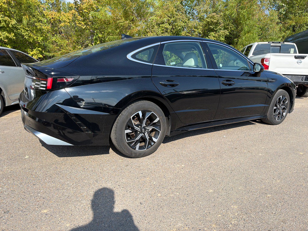 2025 Hyundai Sonata Image 4