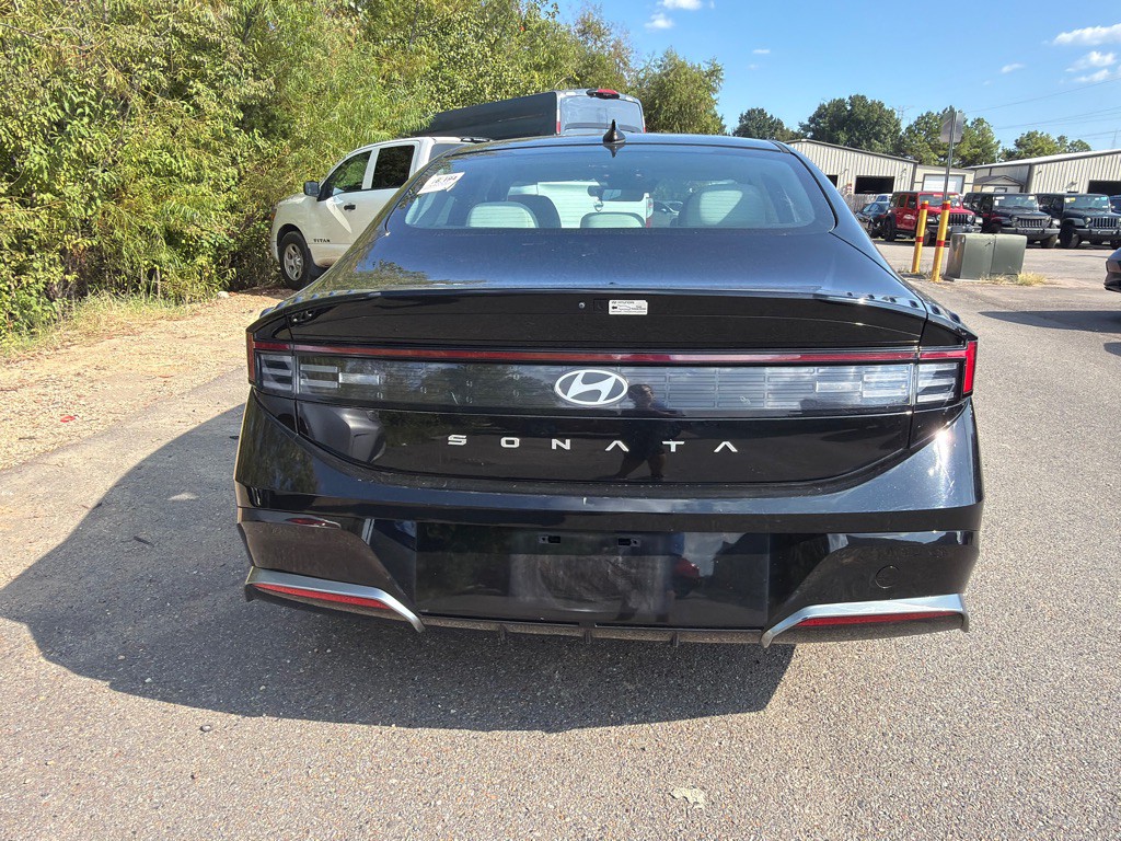 2025 Hyundai Sonata Image 5