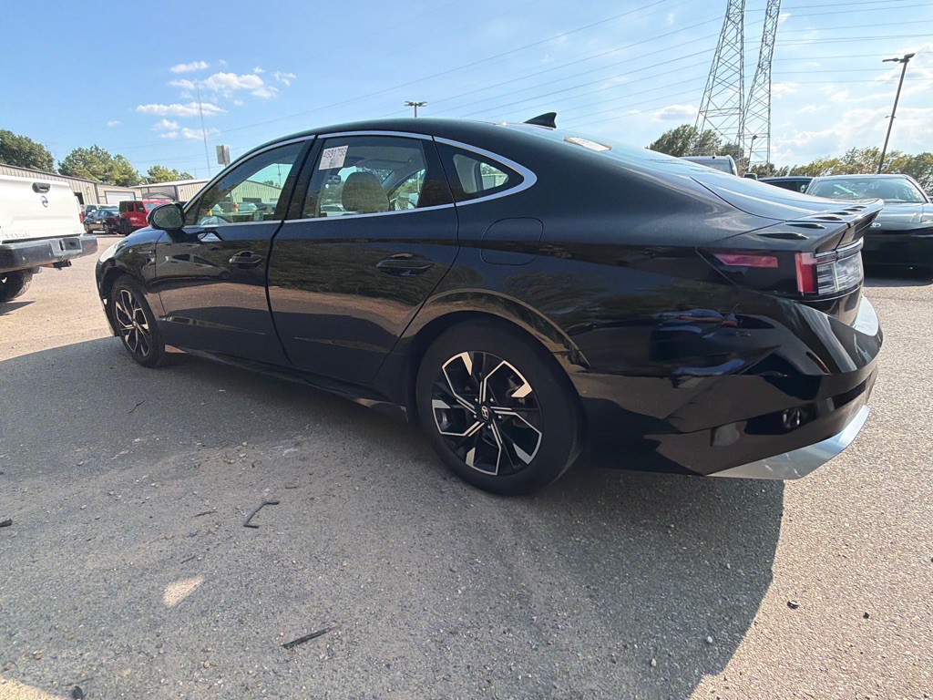 2025 Hyundai Sonata Image 6