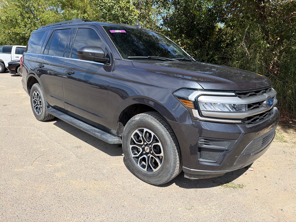 2024 Ford Expedition Image 3