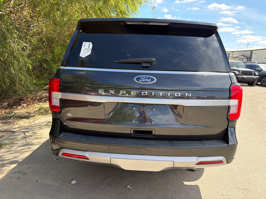 2024 Ford Expedition Image 5
