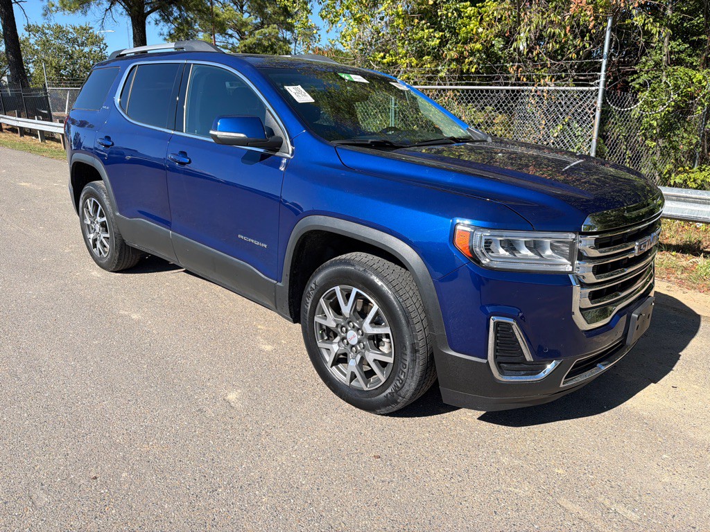 2023 GMC Acadia Image 3