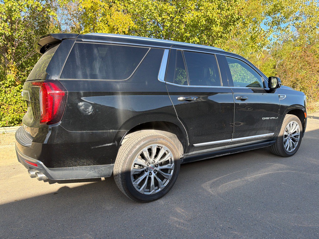 2021 GMC Yukon Image 4