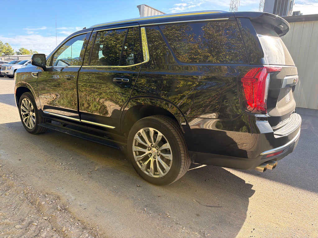 2021 GMC Yukon Image 6