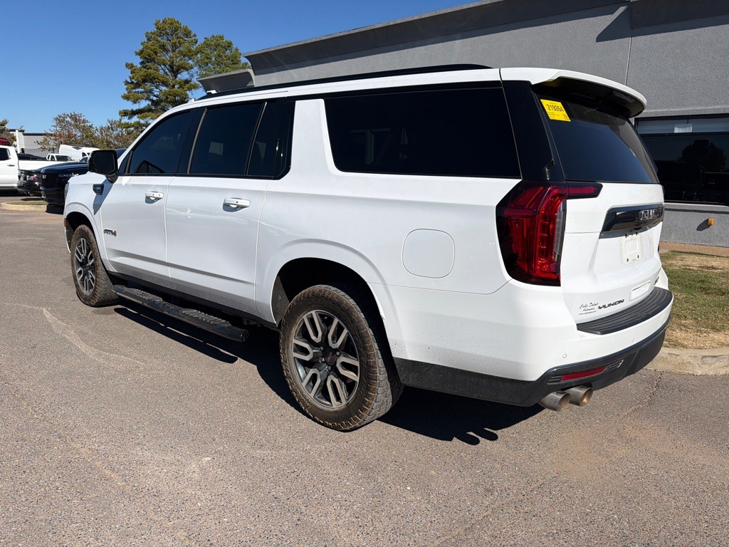 2023 GMC Yukon Image 6