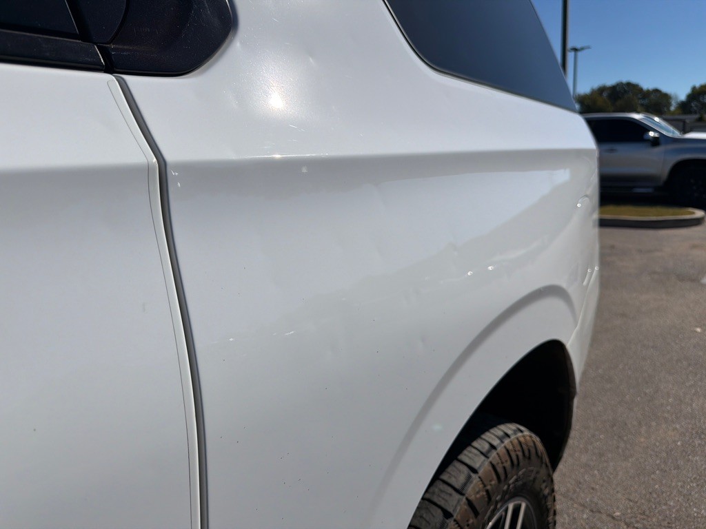2023 GMC Yukon Image 7