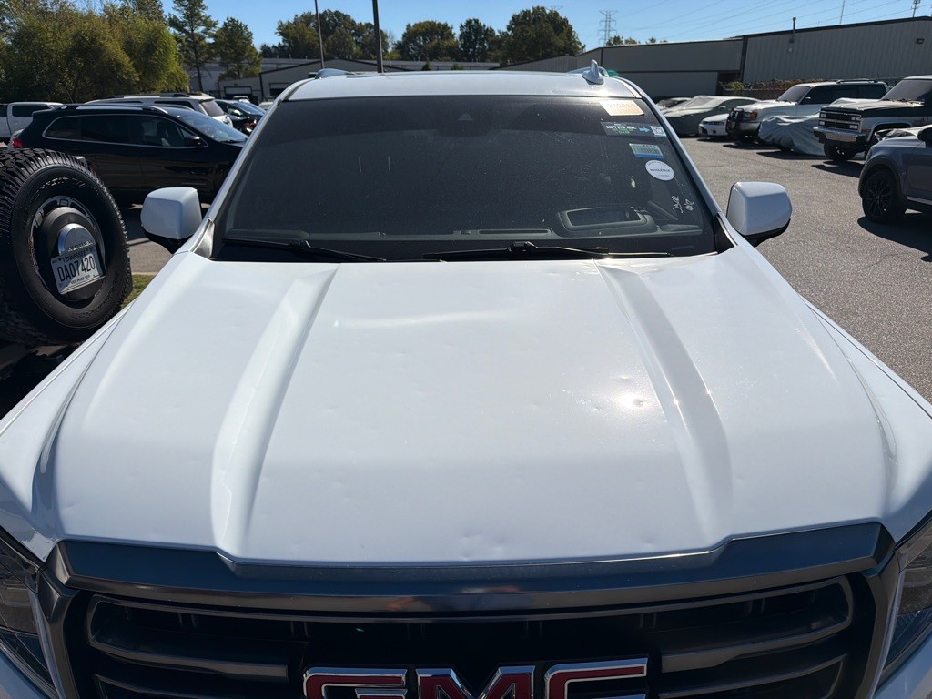 2023 GMC Yukon Image 10