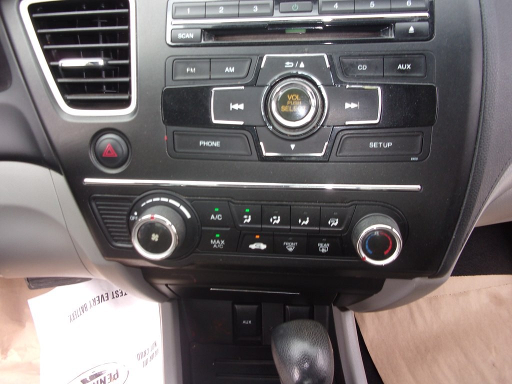 2015 Honda Civic Image 8