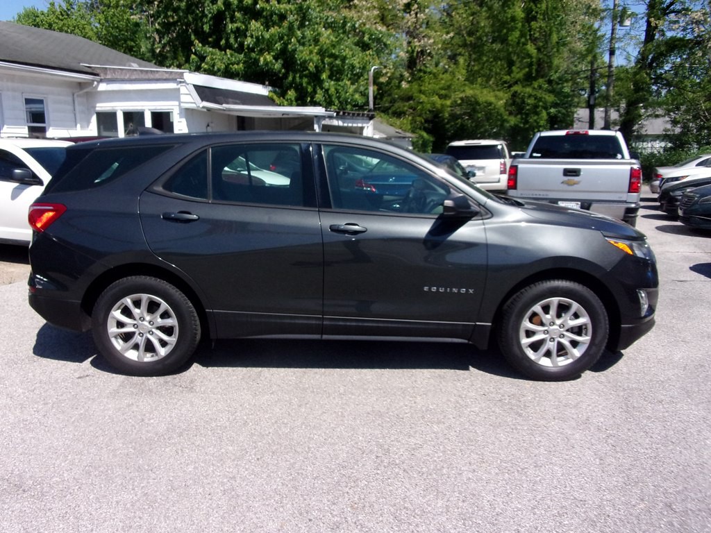 2018 Chevrolet Equinox Image 3