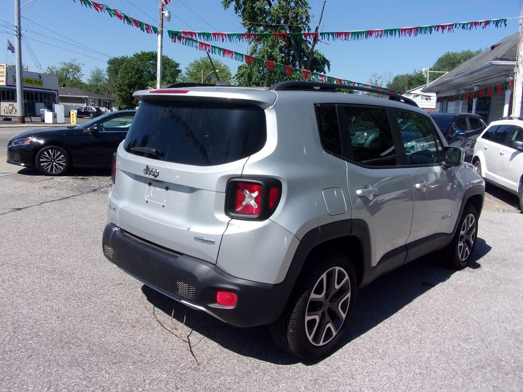 2015 Jeep Renegade Image 4