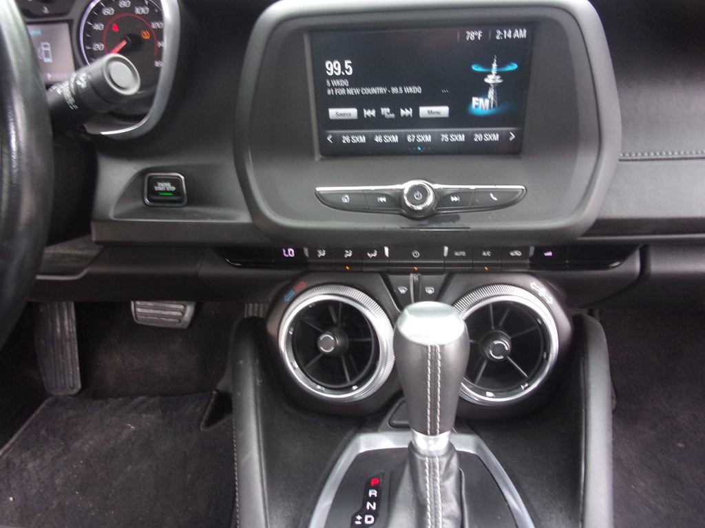 2017 Chevrolet Camaro Image 9