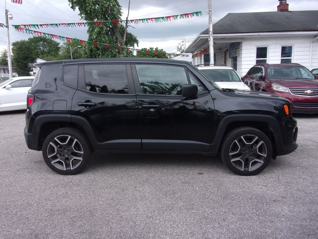 2021 Jeep Renegade Image 3