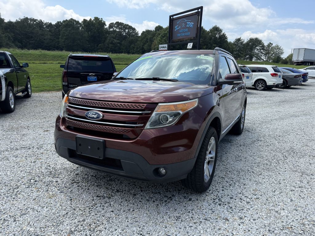 2015 Ford Explorer Image 1