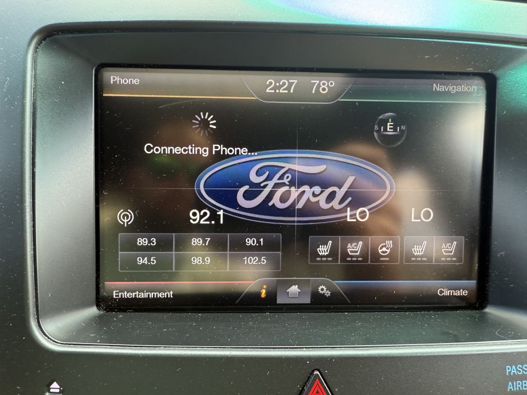 2015 Ford Explorer Image 15
