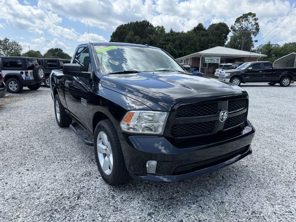 2014 RAM 1500 Image 2