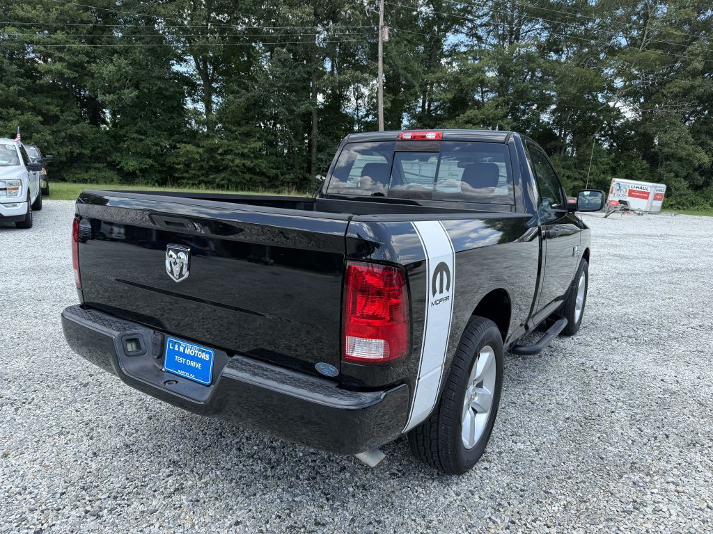 2014 RAM 1500 Image 3
