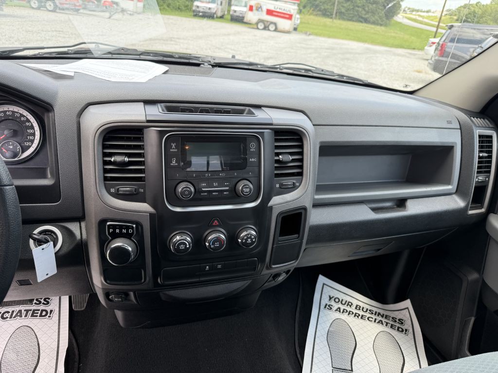 2014 RAM 1500 Image 7