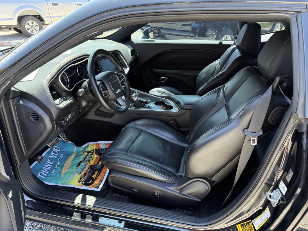 2018 Dodge Challenger Image 5