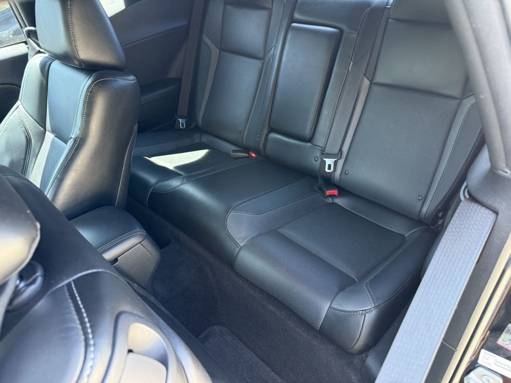 2018 Dodge Challenger Image 6